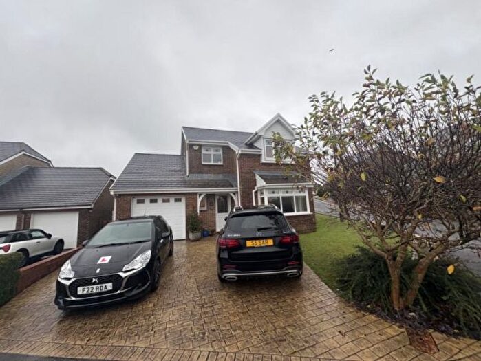 4 Bedroom Detached House To Rent In Bryn Hedydd, Llangyfelach, SA6