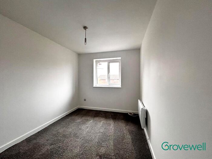 1 Bedroom Flat To Rent In Kendal Court, New Lane, Eccles, Manchester, M30