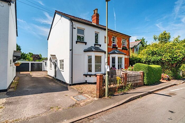 4 Bedroom Semi-Detached House For Sale In Updown Hill, Windlesham, GU20