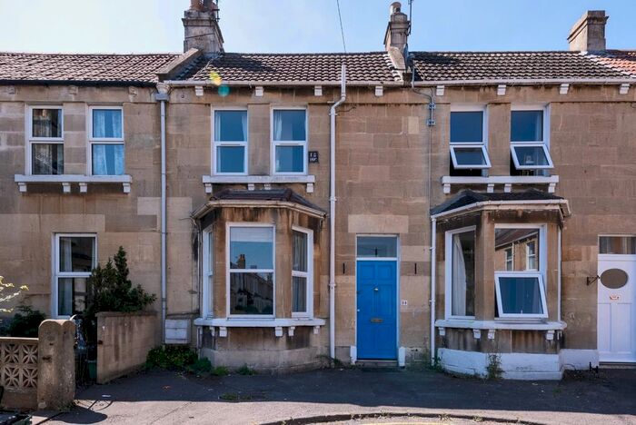 4 Bedroom Terraced House To Rent In Lorne Road, Bath, BA2