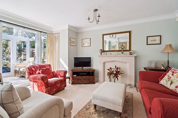 3 Bedroom End Terrace House For Sale In East Arms Place, Hurley, Maidenhead, SL6