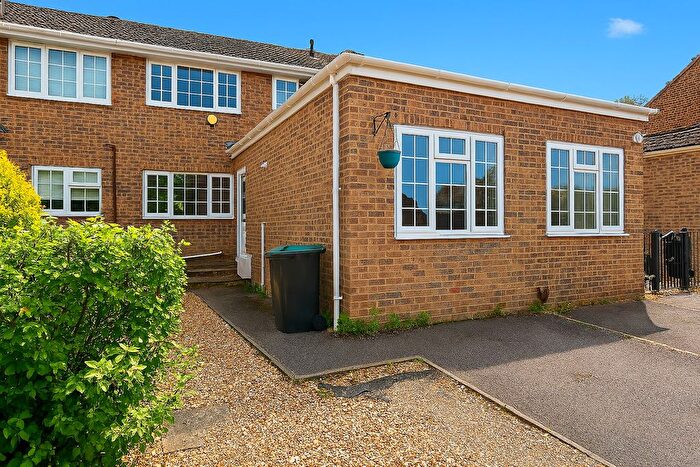 4 Bedroom Terraced House For Sale In Towers Way, Corfe Mullen, Wimborne, BH21