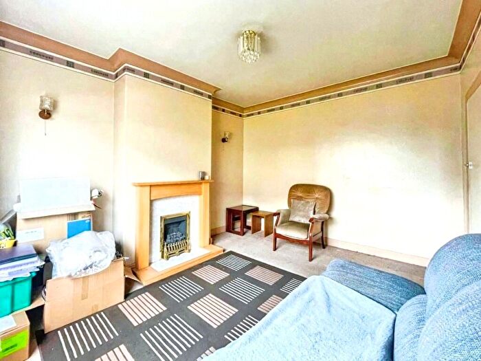 3 Bedroom Terraced House For Sale In Laurel Terrace, Stanningley, Pudsey, LS28