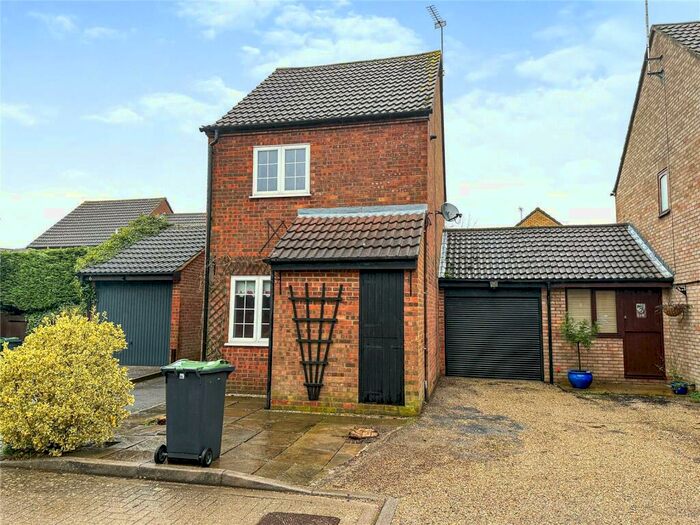 2 Bedroom Link Detached House To Rent In St. Valery, Takeley, Bishop's Stortford, Essex, CM22