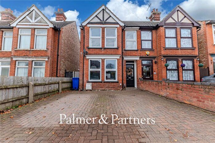 3 Bedroom Semi Detached House For Sale In Norwich Road, Ipswich, Suffolk, IP1