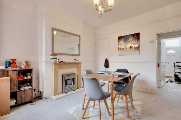 3 Bedroom Terraced House To Rent In Howard Road, Leicester, LE2