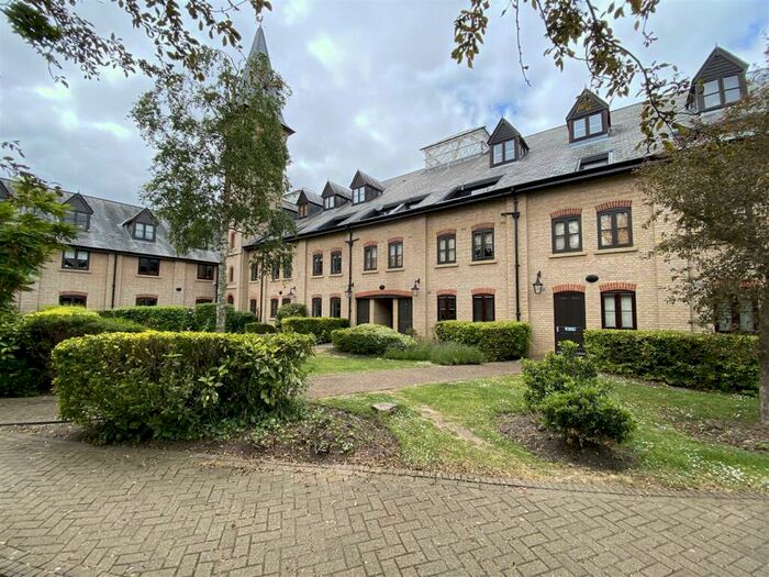 1 Bedroom Apartment To Rent In River Meads, Stanstead Abbotts, SG12