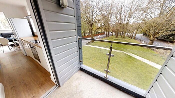 2 Bedroom Apartment For Sale In Mere Bank, Liverpool, Merseyside, L17