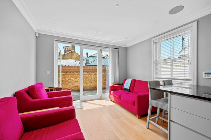 1 Bedroom Property To Rent In Thornton Road, SW19