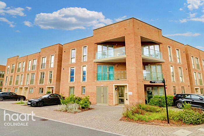 2 Bedroom Apartment For Sale In Edgecumbe Avenue, NW9