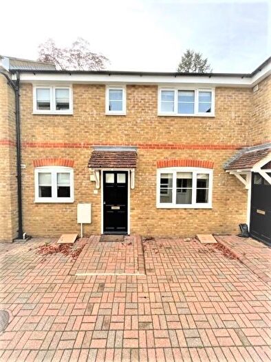 1 Bedroom Terraced House To Rent In Moulsham Street, Chelmsford, CM2