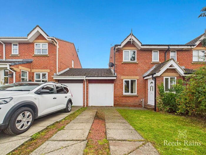 2 Bedroom Semi-Detached House For Sale In Runcie Road, Bowburn, Durham, DH6