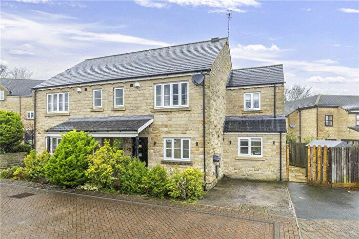 3 Bedroom Semi-Detached House For Sale In Chapel Hill Road, Pool In Wharfedale, Otley, West Yorkshire, LS21