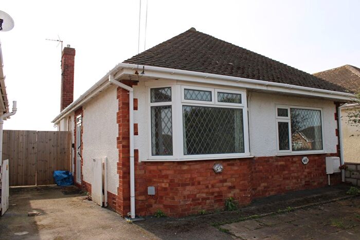 2 Bedroom Detached Bungalow To Rent In Garnett Drive, Prestatyn, LL19