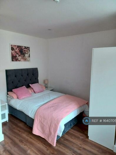 Studio To Rent In Tontine Street, Stoke-On-Trent, ST1