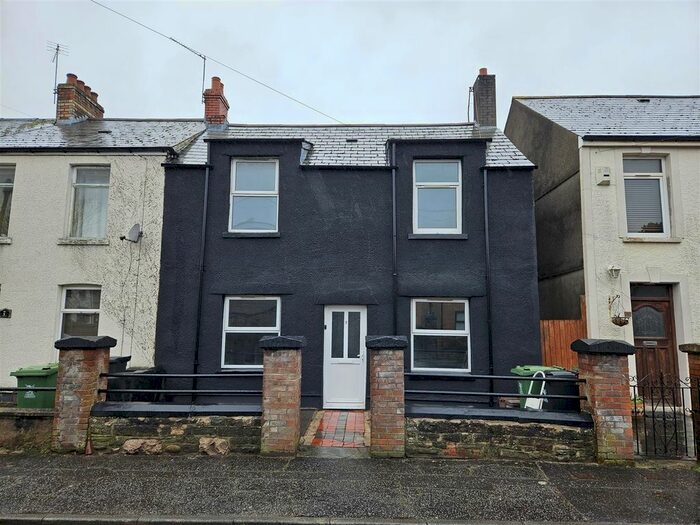3 Bedroom Property To Rent In Conybeare Road, Canton, Cardiff, CF5