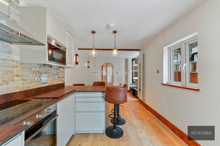 2 Bedroom Flat To Rent In Blue Anchor Lane, London, SE16