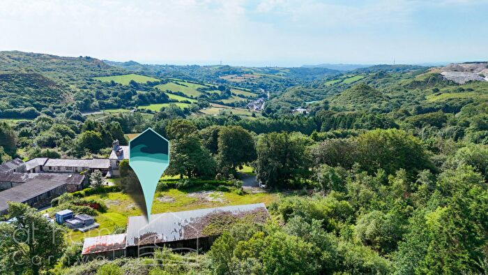 5 Bedroom Land For Sale In Meadow View Barn, - Rare Meadow Building Plot With Plans For A Striking Architect-Designed Home, PL26