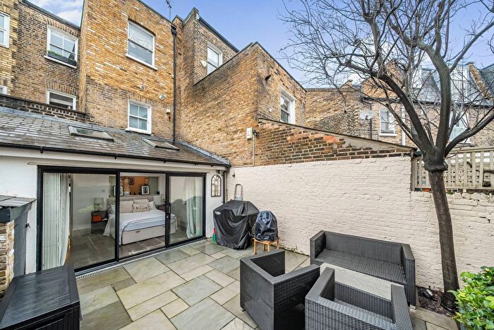 1 Bedroom Flat For Sale In Filmer Road, Fulham, London, SW6