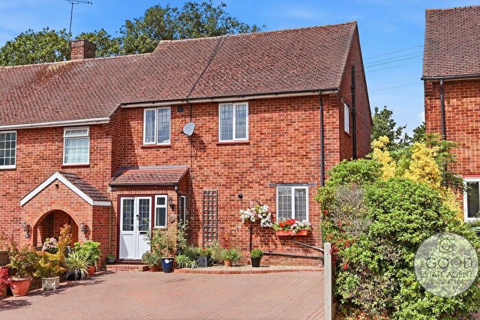 4 Bedroom Semi Detached House For Sale In Felstead Road Loughton, Essex, IG10