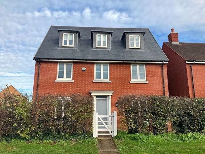 5 Bedroom House To Rent In Newport Road, Broughton, Milton Keynes, MK10