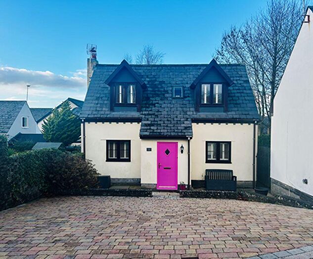 2 Bedroom House To Rent In Primrose Close, Cowbridge, CF71