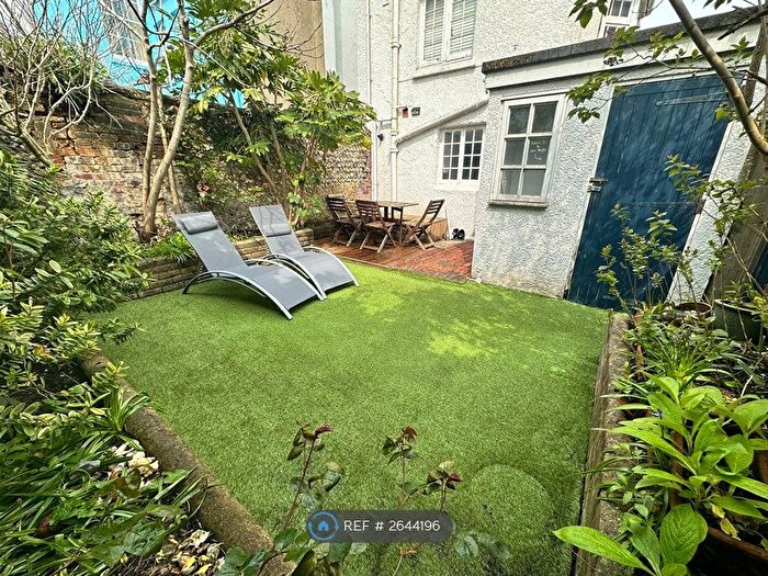 1 Bedroom Flat To Rent In Marine Gardens, Brighton, BN2