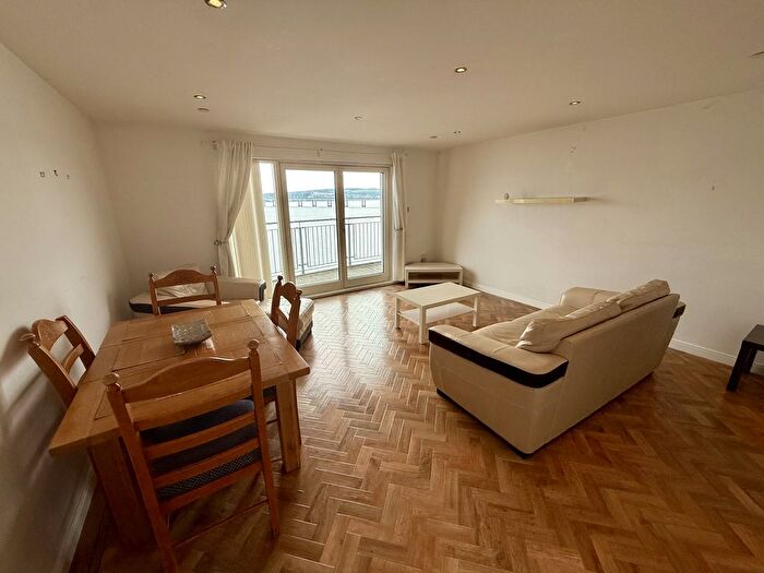 2 Bedroom Flat To Rent In Gourlay Yard, City Quay, Dundee, DD1