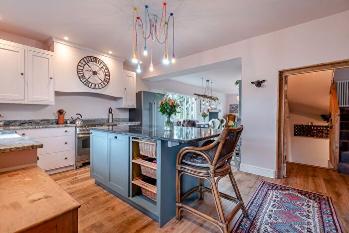 5 Bedroom Detached House For Sale In Kenley, Shrewsbury, Shropshire, SY5