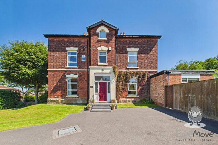 6 Bedroom Town House For Sale In Craven Road, Rainhill, Prescot, Merseyside, L35