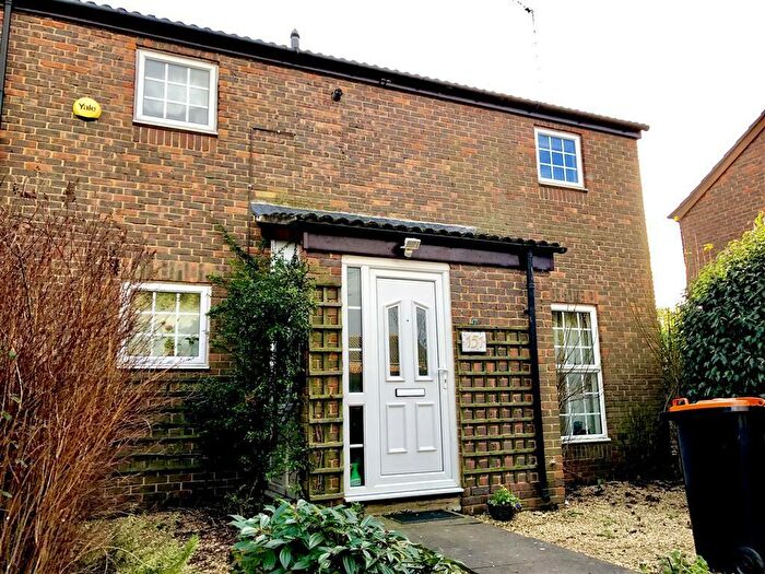 3 Bedroom House To Rent In Meadow Way, Leighton Buzzard, LU7