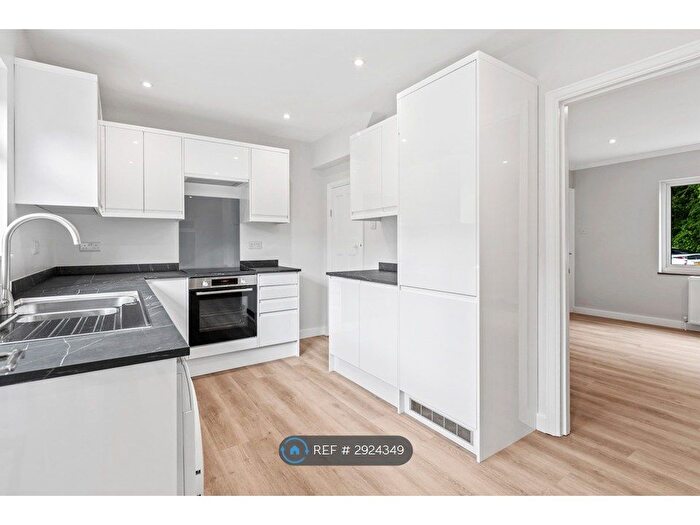 3 Bedroom Terraced House To Rent In Sackville Gardens, East Grinstead, RH19
