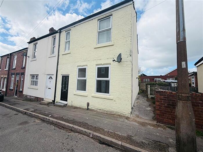 3 Bedroom Terraced House To Rent In Wheatcroft Road, Rawmarsh, Rotherham, S62