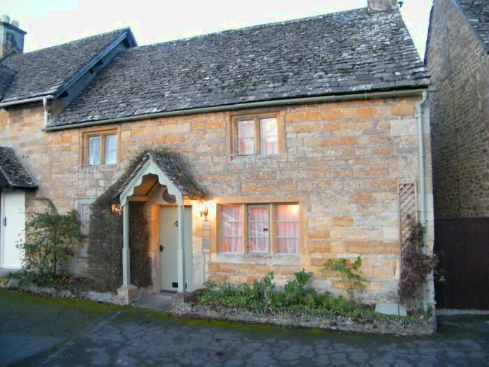2 Bedroom Cottage To Rent In Lower Slaughter, GL54