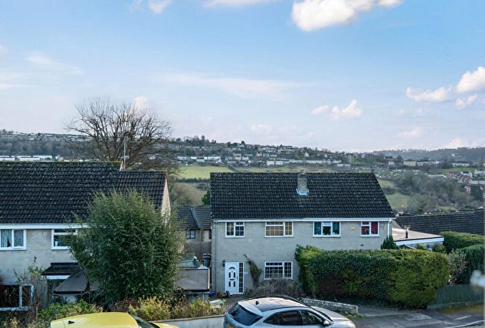 2 Bedroom Semi-Detached House For Sale In Shepherds Croft, Gloucestershire, GL5
