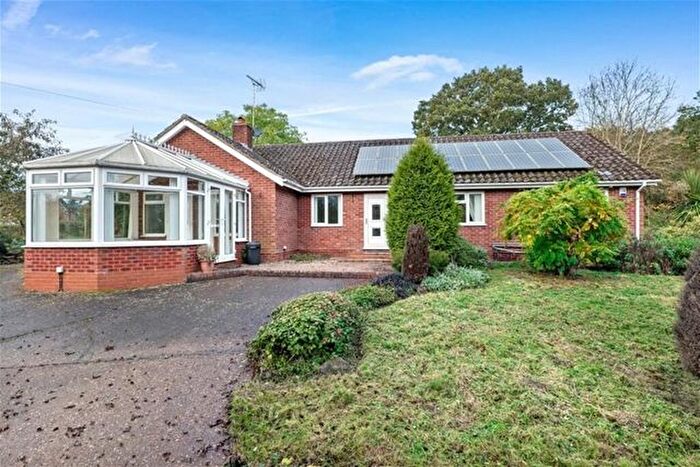 5 Bedroom Bungalow To Rent In Ankerdine Road, Lower Broadheath, Worcester, WR2