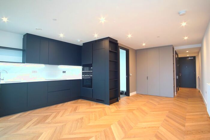 2 Bedroom Flat To Rent In Hennessey Apartments, Brigadier Walk, London, SE18