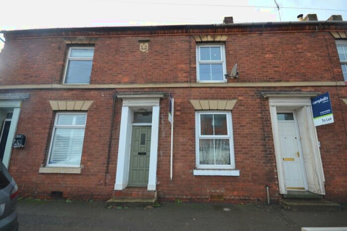 3 Bedroom Terraced House To Rent In High Street, Weedon, Northampton, NN7