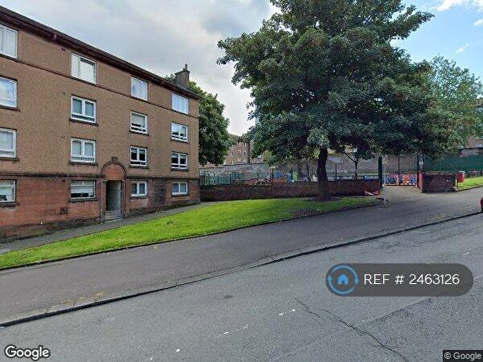 2 Bedroom Flat To Rent In Sir Michael Street, Greenock, PA15