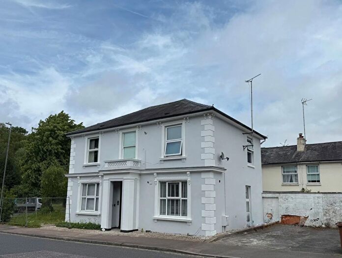 1 Bedroom Flat For Sale In Eridge Road, Tunbridge Wells, TN4