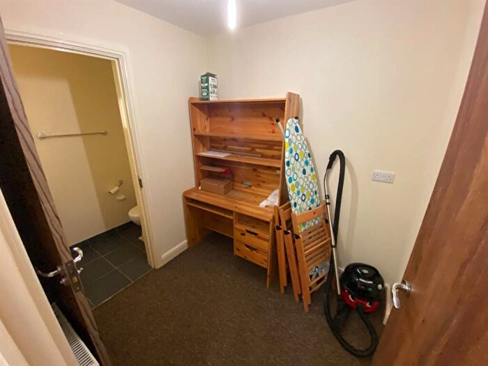 2 Bedroom Apartment To Rent In Clarendon Mews, Clarendon Street, Earlsdon, Coventry, CV5