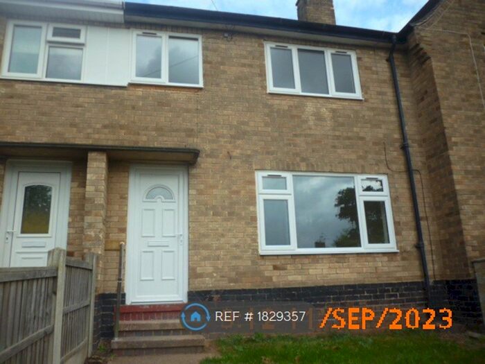 3 Bedroom Terraced House To Rent In Pinewood Gardens, Nottingham, NG11