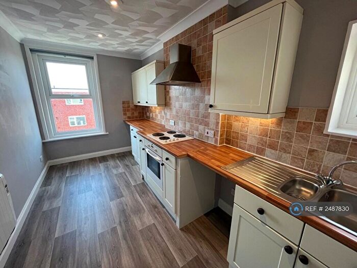 2 Bedroom Flat To Rent In Lennox Road South, Southsea, PO5