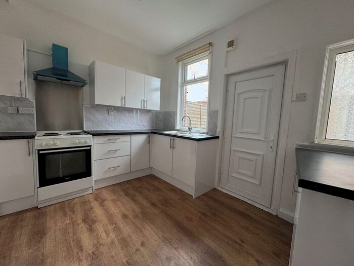 2 Bedroom Terraced House To Rent In Hatfield Road, Bolton, Greater Manchester, BL1