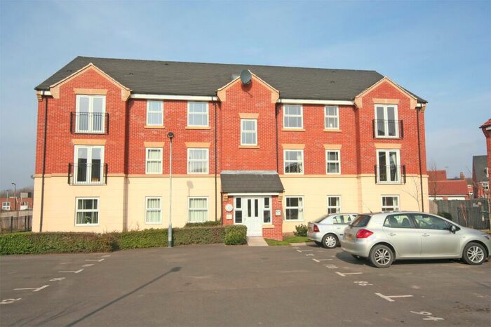 2 Bedroom Apartment To Rent In High Main Drive, Brackens Court, Bestwood Village, Nottingham, NG6