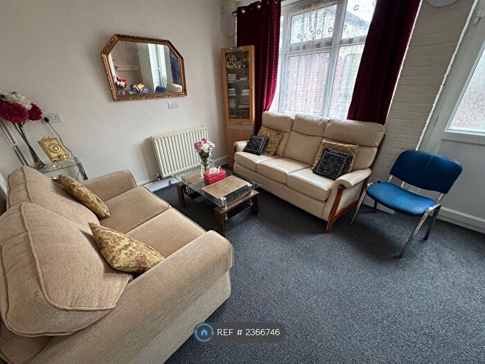 3 Bedroom Terraced House To Rent In Derby Road, Southampton, SO14