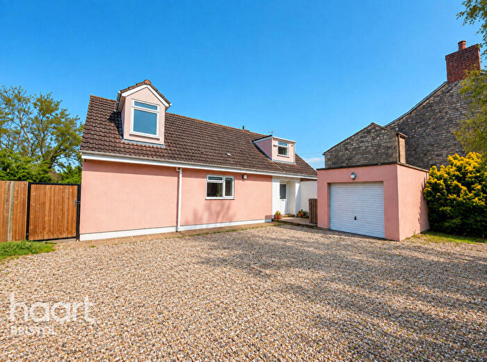 4 Bedroom Detached House For Sale In Bristol Road, Bristol, BS14