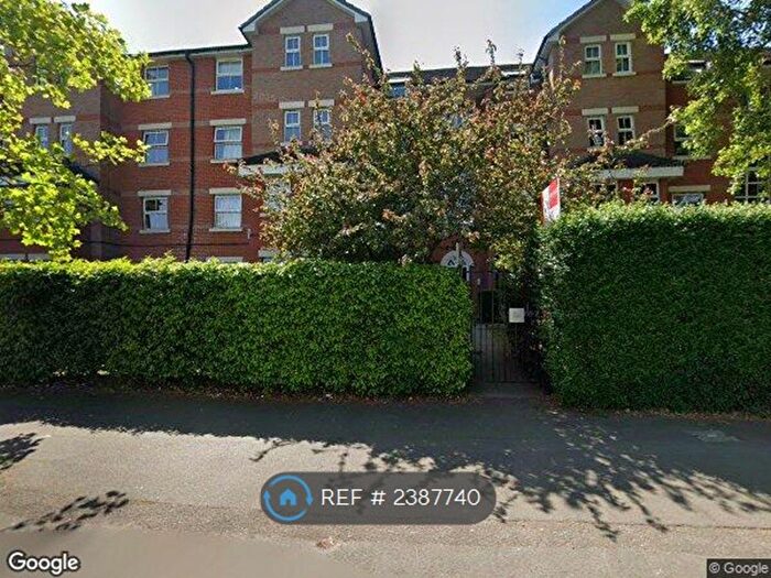 2 Bedroom Flat To Rent In School Lane, Manchester, M20