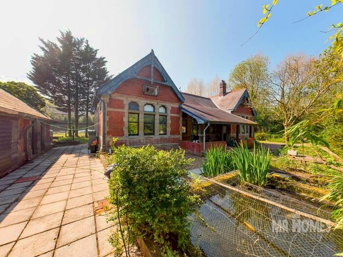 5 Bedroom Detached House For Sale In Station Road East, Wenvoe, Cardiff, CF5