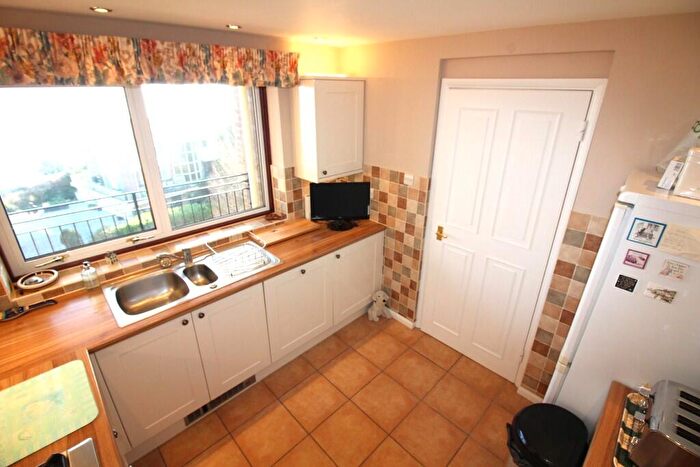 3 Bedroom Flat To Rent In St. Johns Road, Eastbourne, East Sussex, BN20